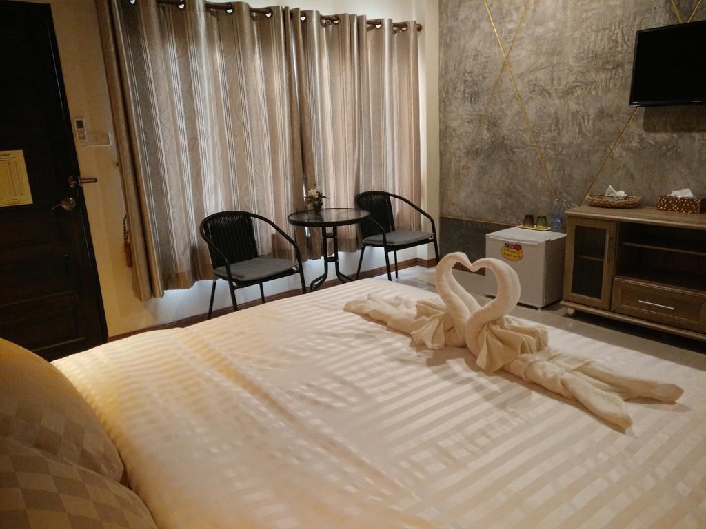 Le Park 23 Boutique Resort Roi Et Exterior foto