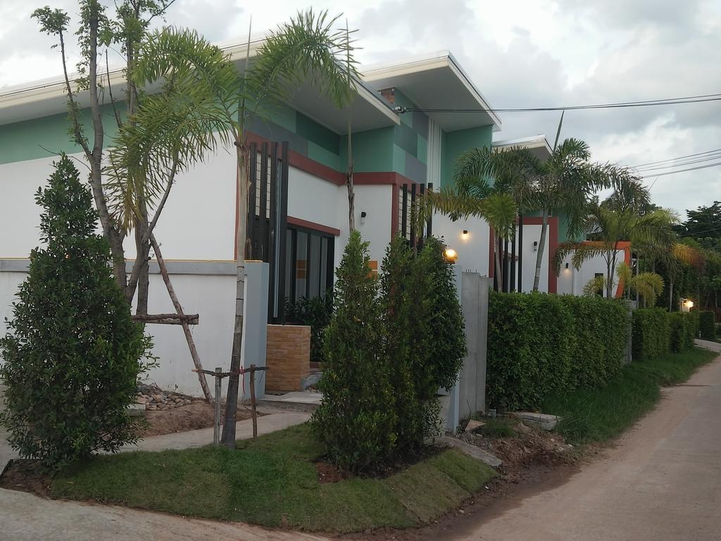 Le Park 23 Boutique Resort Roi Et Exterior foto
